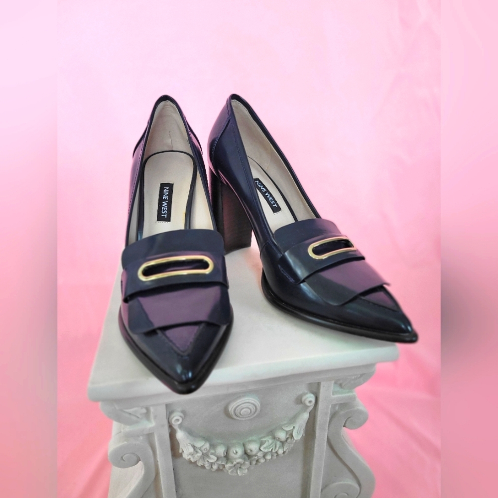 Nine West Navy and Gold Heeled Loafer - Size 8